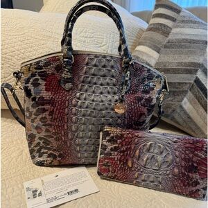 Brahmin Lg Duxbury Adore with matching Daisy Wallet /Wristlet